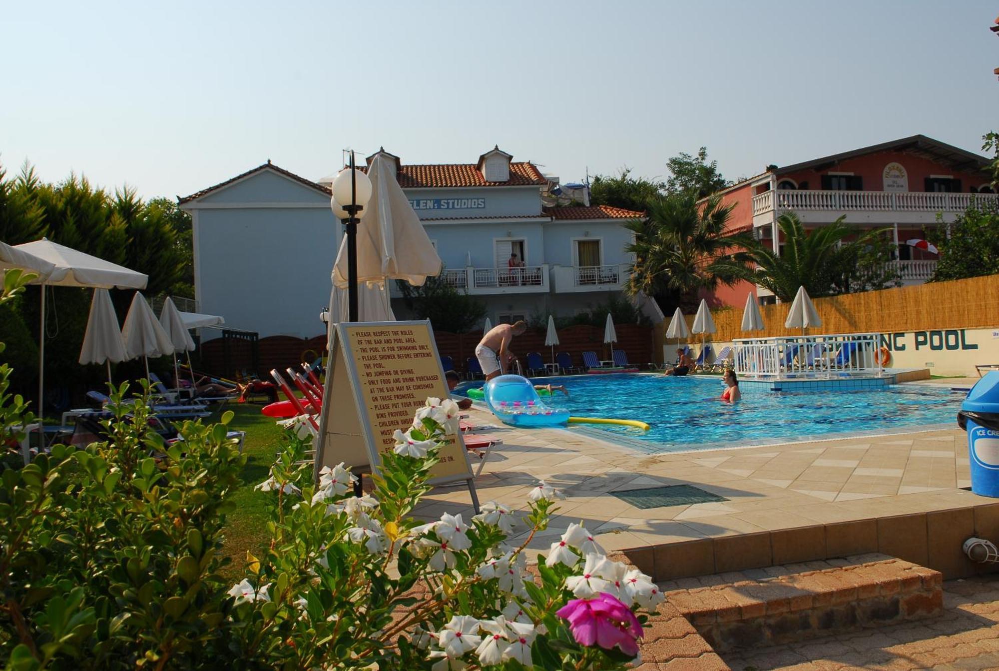 Tom & John Center Aparthotel Tsilivi  Ngoại thất bức ảnh